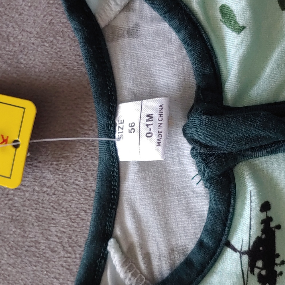 BNWT Unbranded Military Print Newborn Gender Neutral Zippy Bamboo - Picture 3 of 3